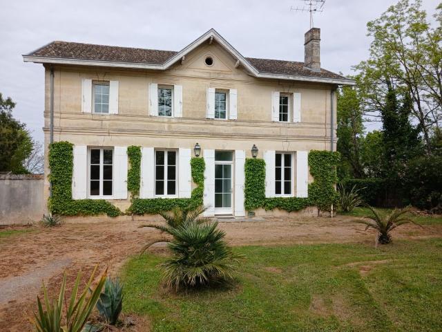 Maison de 140m2 à louer sur Néac