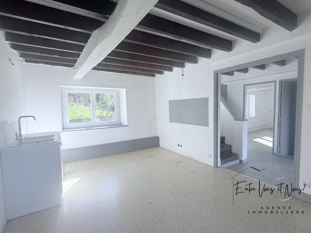 Maison de 142 m² 6 chambres Parc de 8000 m² avec a 142m² Bazas