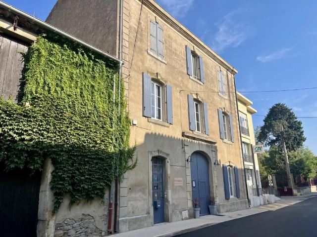 Maison de 14 pièces de luxe en vente à Olonzac, France