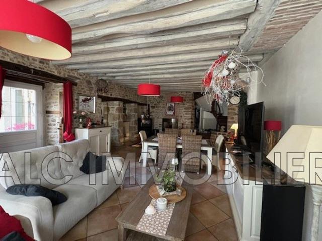 Maison de 156.82 m² à vendre dans le secteur d'Alençon