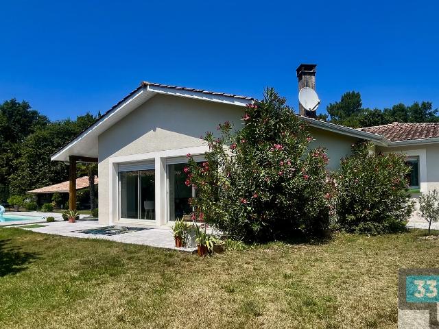 MAISON DE 150 M2 4 CHAMBRES