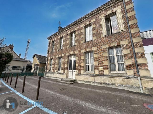 Maison de 153 m2 avec 650 m2 de dépendance sur 2151 m2 de te