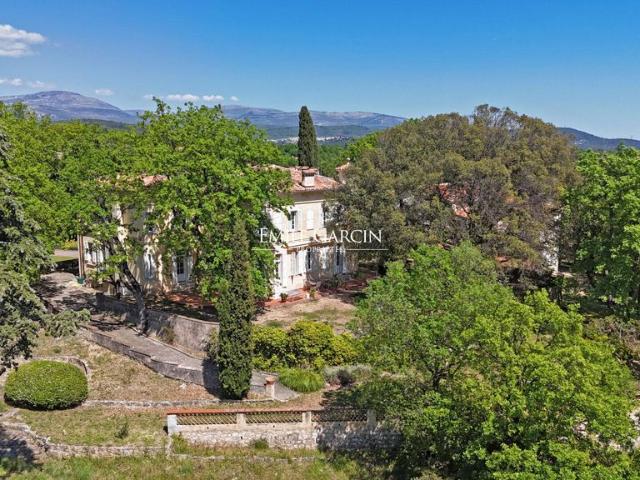 Maison de 15 pièces de luxe en vente à Callian, Provence Alpes Côte d'Azur