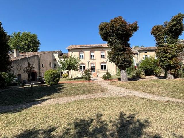 Maison de 15 pièces de luxe en vente à Labastide d'Anjou, Occitanie