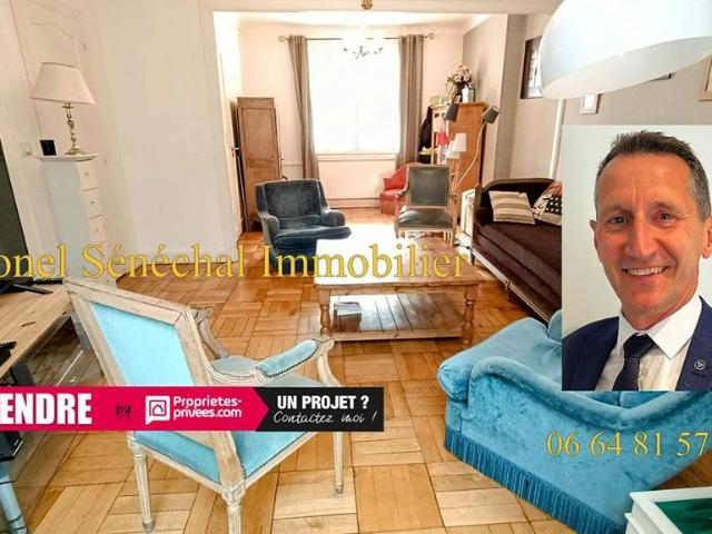 Maison de 15 pièces de luxe en vente à Le Mans, Pays de la Loire