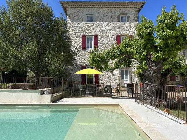 Maison de 15 pièces de luxe en vente à Ribaute les Tavernes, Occitanie
