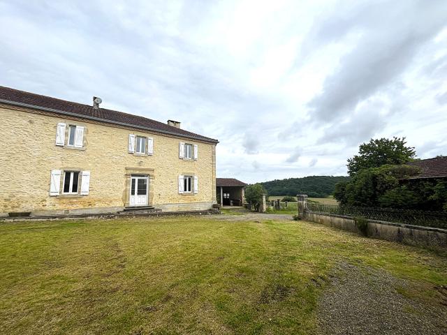 Maison de 170m2 avec garage à 15km d'Aire sur Adour