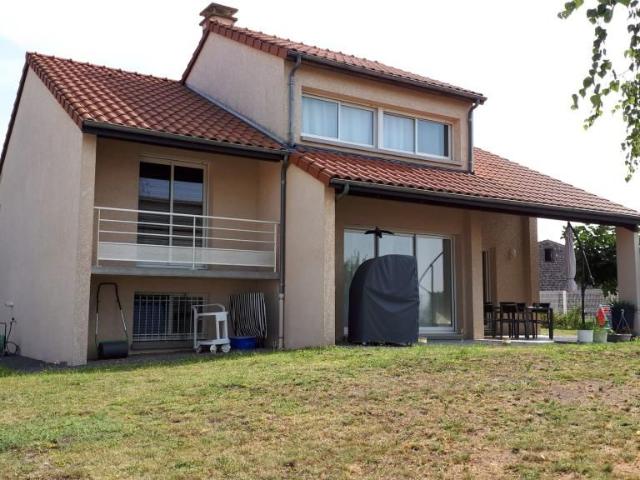 Maison de 165m2 à louer sur Ennezat