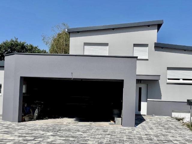 Maison de 165m2 avec piscine sur 5,40 ares à Sessenheim 165m² Sessenheim