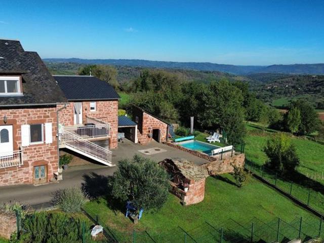 Maison de 165m² avec piscine Saint Christophe