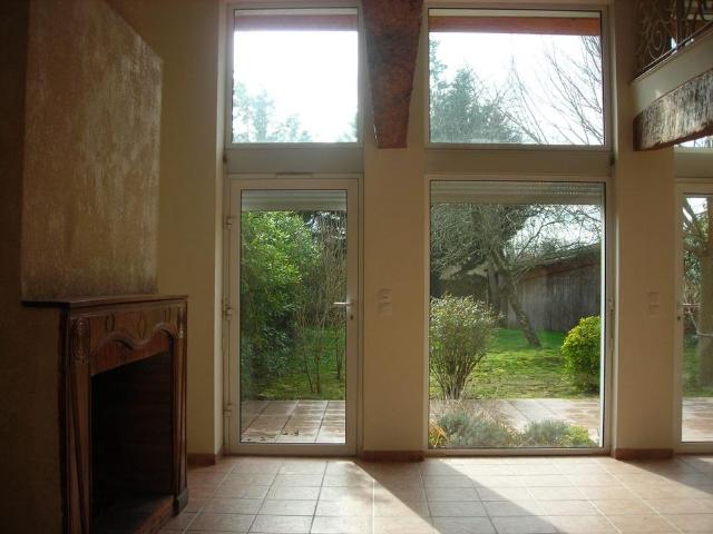 Maison de 160m2 à louer sur Frouzins