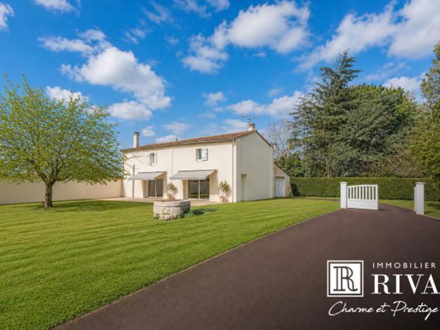 MAISON DE 163 M2 4 CH CALME