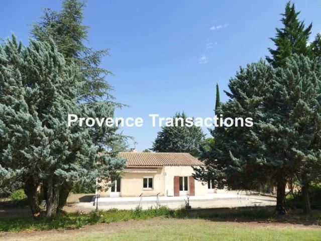 Maison de 170m² avec piscine sur plus d'un hectare!
