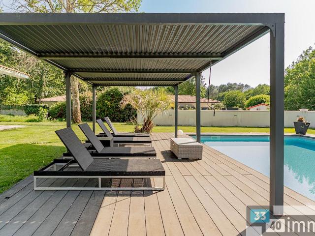 MAISON DE 180 M2 4 CHAMBRES