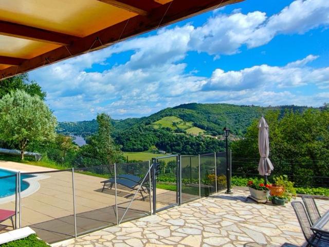 Maison de 180m2 à louer sur Livinhac le Haut