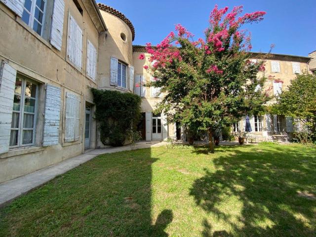 Maison de 18 pièces de luxe en vente à Crest, Auvergne Rhône Alpes
