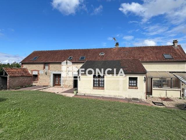 MAISON DE 205 m2 ANCIEN CORPS DE FERME