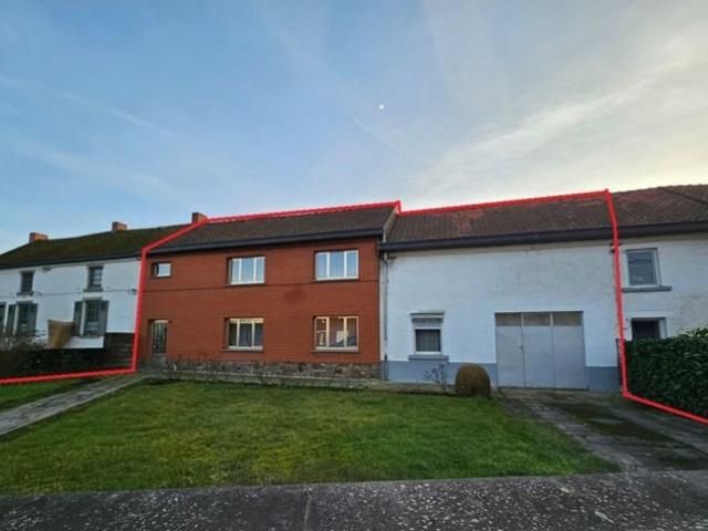Maison de ±200m² sur 8a49ca, 3ch poss.5, jardin, garage 1v