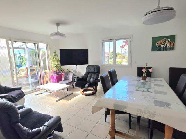 Maison de 2013, 5 Pièces 107 m2 766m2 de parcelle