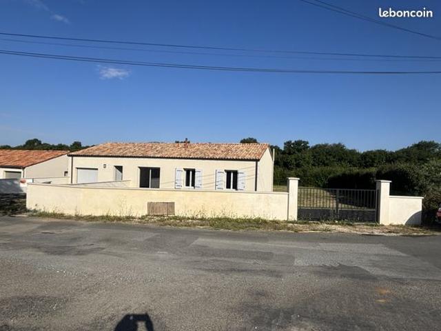 Maison de 2017 terrain clos DPE C