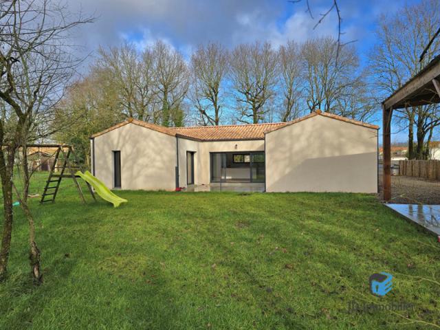 Maison de 2024, 3 chambres + bureau