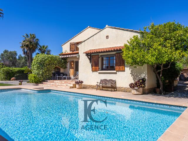 Maison de 222 m2 au calme près des plages