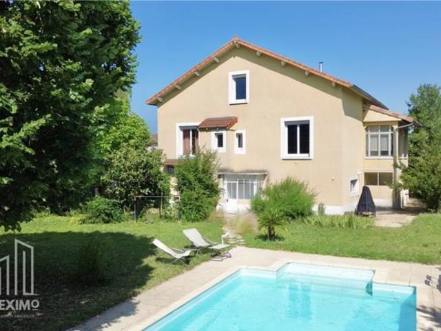 Maison de 244m2 à Guilherand Granges