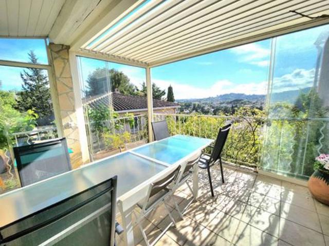 MAISON DE 242 HAB / TERRAIN 1196 M² / PISCI