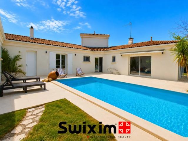 Maison de 255 m² avec dépendance de 67m², piscine et pool house