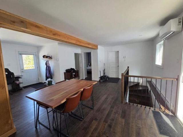 Maison de 2 chambres et une salle de bain