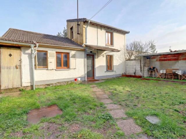 Maison de 2 pièces