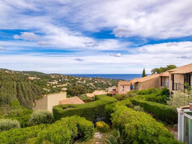 Charmante maison 2 pièces vue mer, Issambres