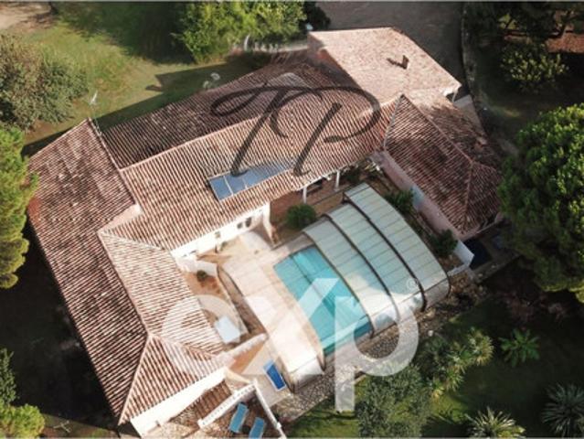 Maison de 320m² avec terrain de 8300m² constructible