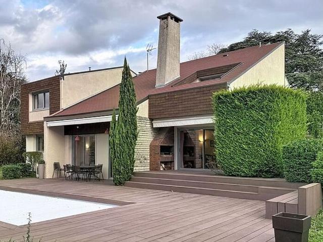 Maison de 7 chambres de luxe en vente à Caluire et Cuire, Auvergne Rhône Alpes