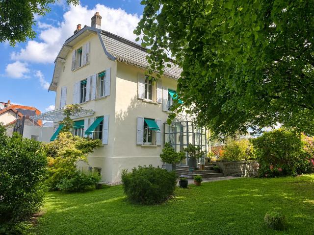 Maison de 7 chambres de luxe en vente à Épinal, Grand Est