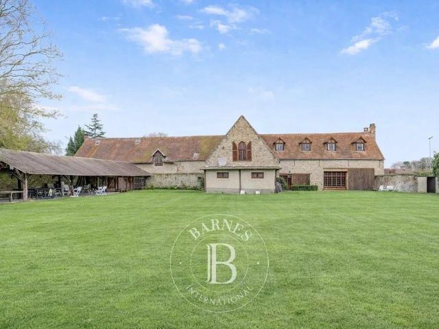 Maison de 7 chambres de luxe en vente à Les Loges en Josas, Île de France