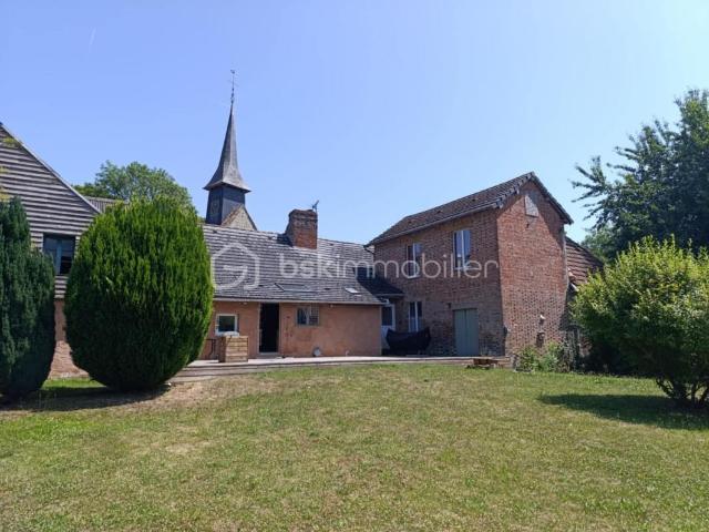 CHARMANTE MAISON DE 7 PIECES
