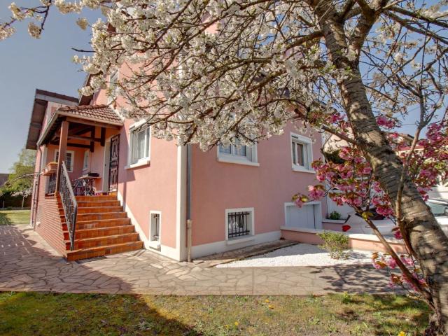 Maison de 7 pièces