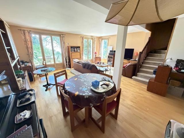 Maison de 7 Pièces à Fourqueux