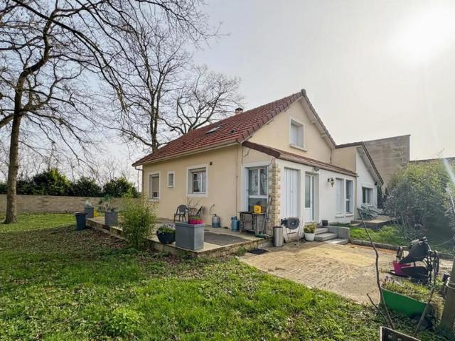 Maison spacieuse à Laigneville, 134 m²