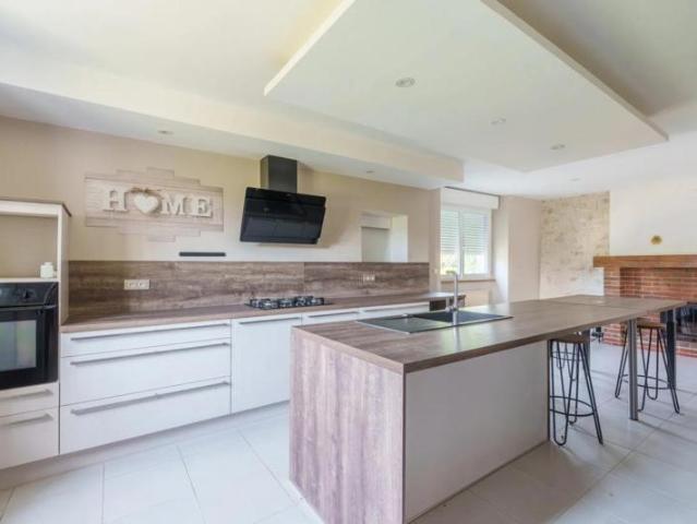 Maison de 7 pièces de 159 m² à Virey sous Bar