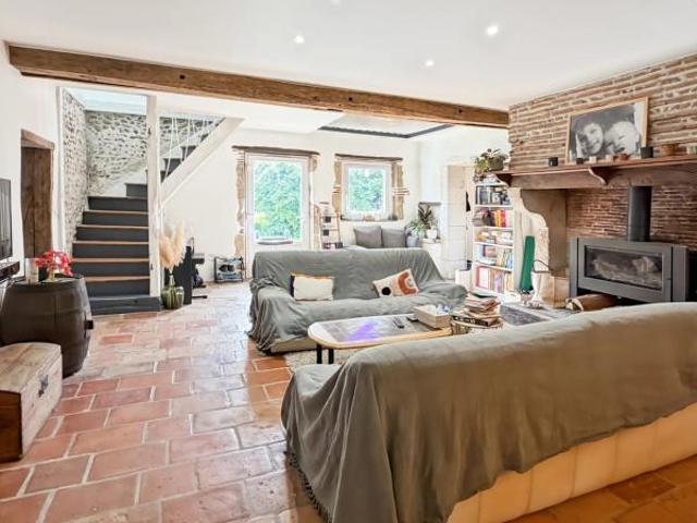 Maison de 7 pièces de 159 m² à Saint Sever