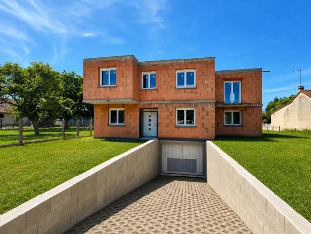 Maison de 7 pièces de 178 m² à Châlette sur Loing