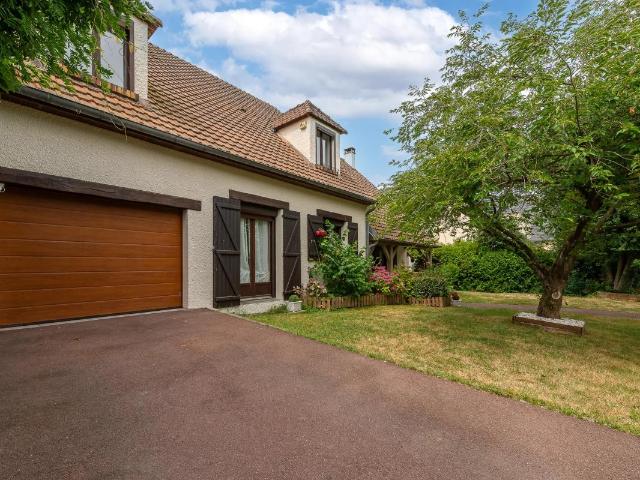 Maison de 7 pièces de 187 m² à Dammartin en Goële