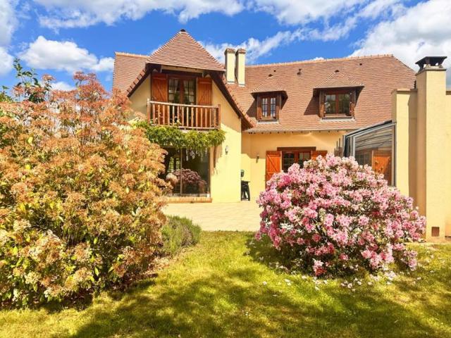Maison de 7 pièces louée à Guichainville