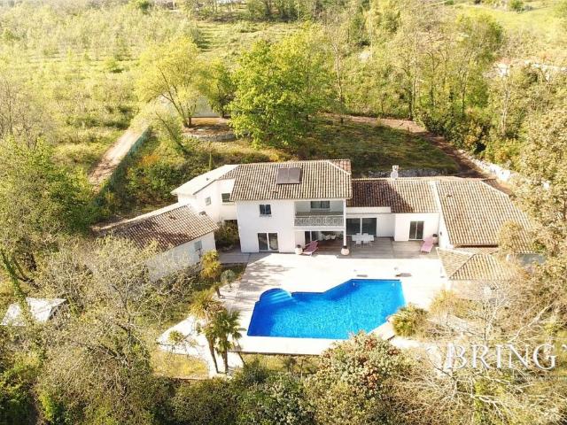 Maison de 7 pièces de luxe en vente à Montauban, Occitanie