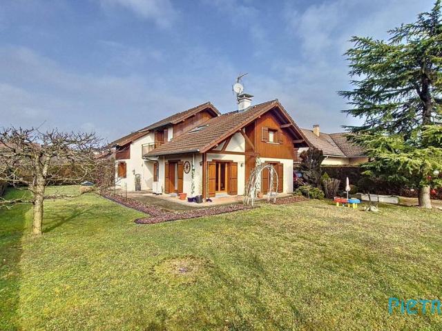 Maison de 7 pièces de luxe en vente à Ornex, France
