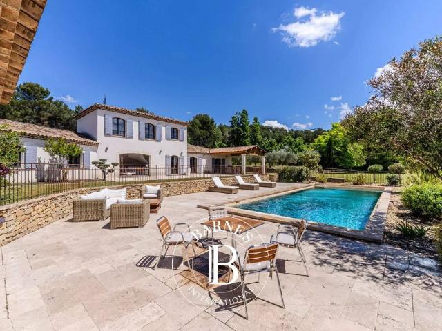 Maison de 4 chambres de luxe en vente à Cabriès, Provence Alpes Côte d'Azur