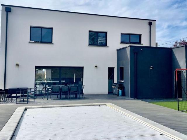 Maison de 7 pièces de luxe en vente à Ancenis, France