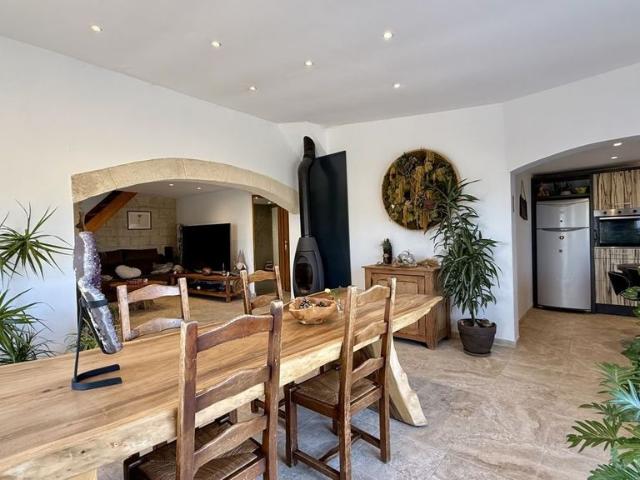 Maison de 7 pièces de luxe en vente à Bessan, France